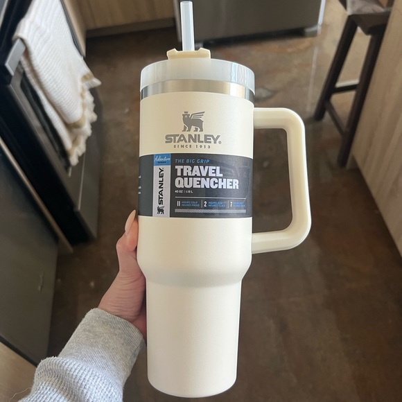 Stanley Accessories - Stanley 40 oz. Adventure Quencher Tumbler CREAM